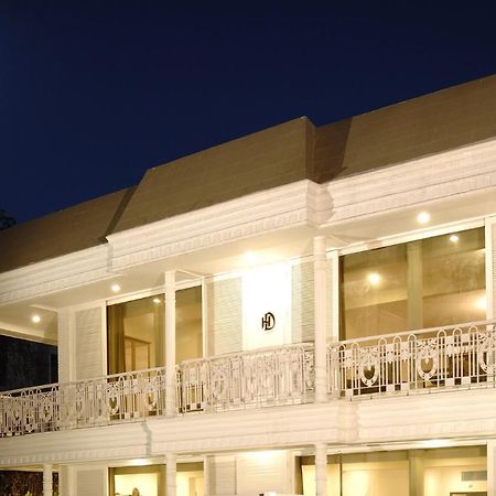Diplomat, Chanakyapuri New Delhi- A Boutique Hotel Nova Deli Exterior foto