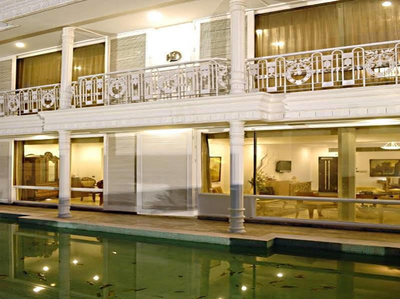 Diplomat, Chanakyapuri New Delhi- A Boutique Hotel Nova Deli Exterior foto